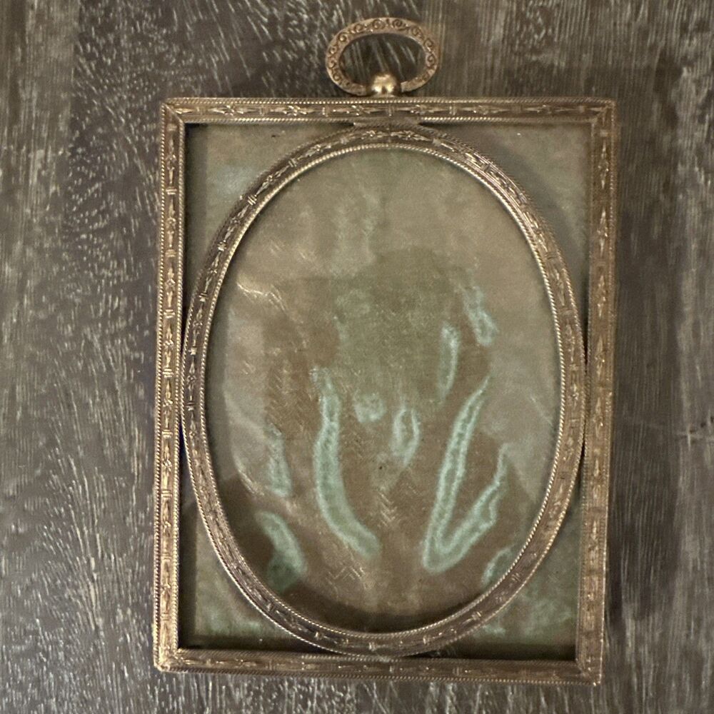 Antique Solid Brass Picture Frame with Original Glass – c. 1890–1915 – 3x4